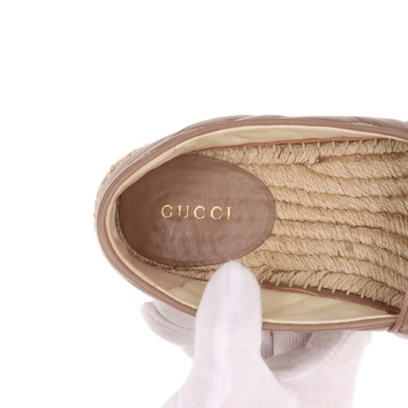 Authentic Gucci Leather Espadrille with Double G - Picture 8 of 12